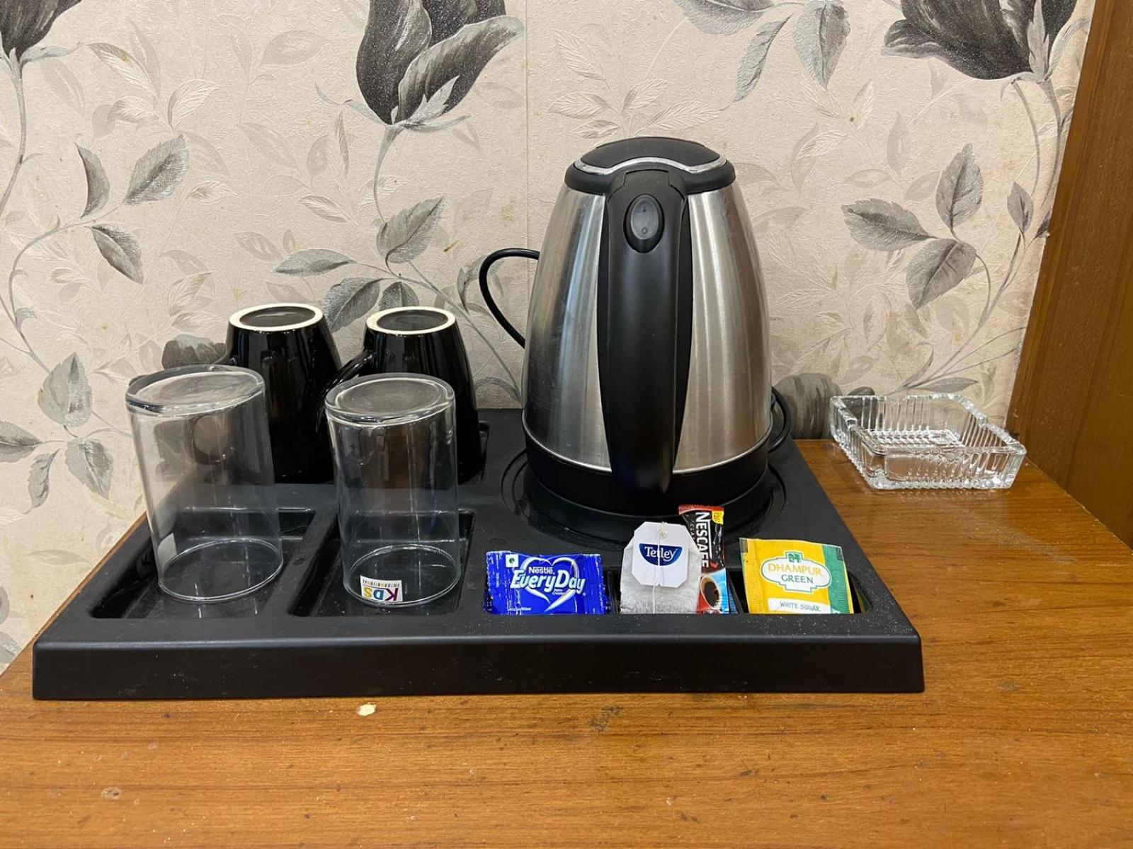 Hotel Leaf 9 Boutique, Near Golf Course Road And Galleria Market Gurgaon Ngoại thất bức ảnh