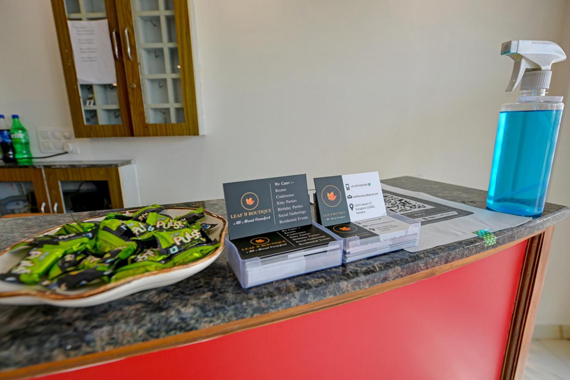 Hotel Leaf 9 Boutique, Near Golf Course Road And Galleria Market Gurgaon Ngoại thất bức ảnh