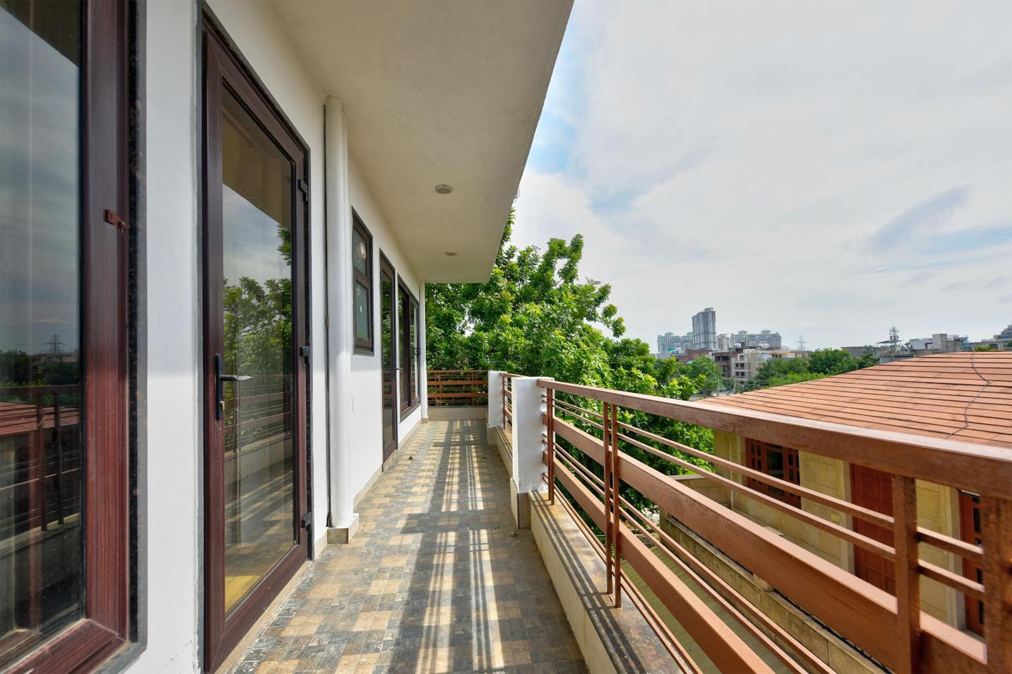 Hotel Leaf 9 Boutique, Near Golf Course Road And Galleria Market Gurgaon Ngoại thất bức ảnh