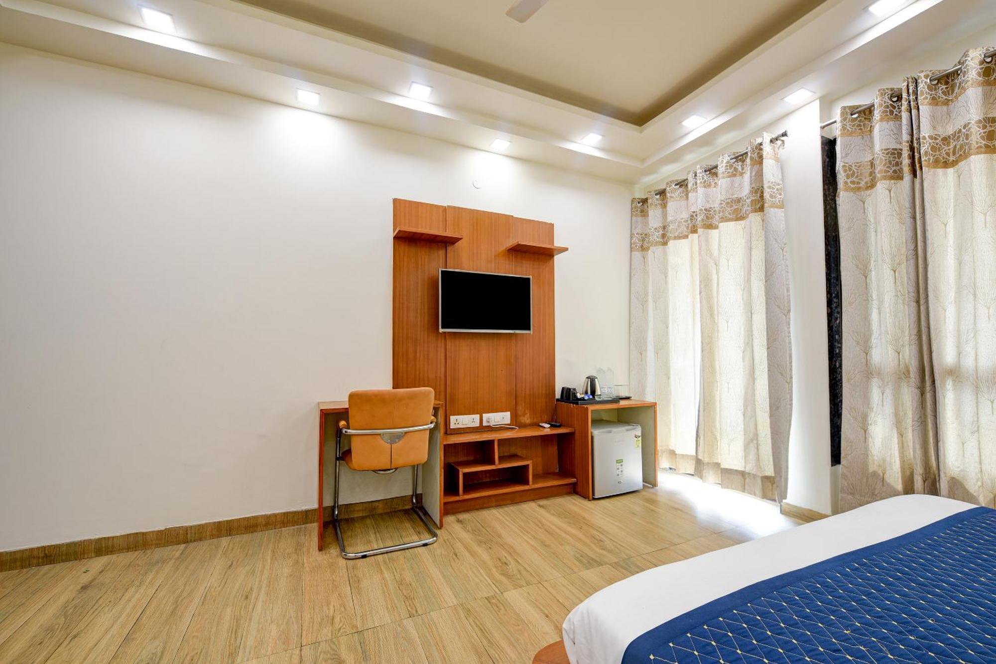 Hotel Leaf 9 Boutique, Near Golf Course Road And Galleria Market Gurgaon Ngoại thất bức ảnh