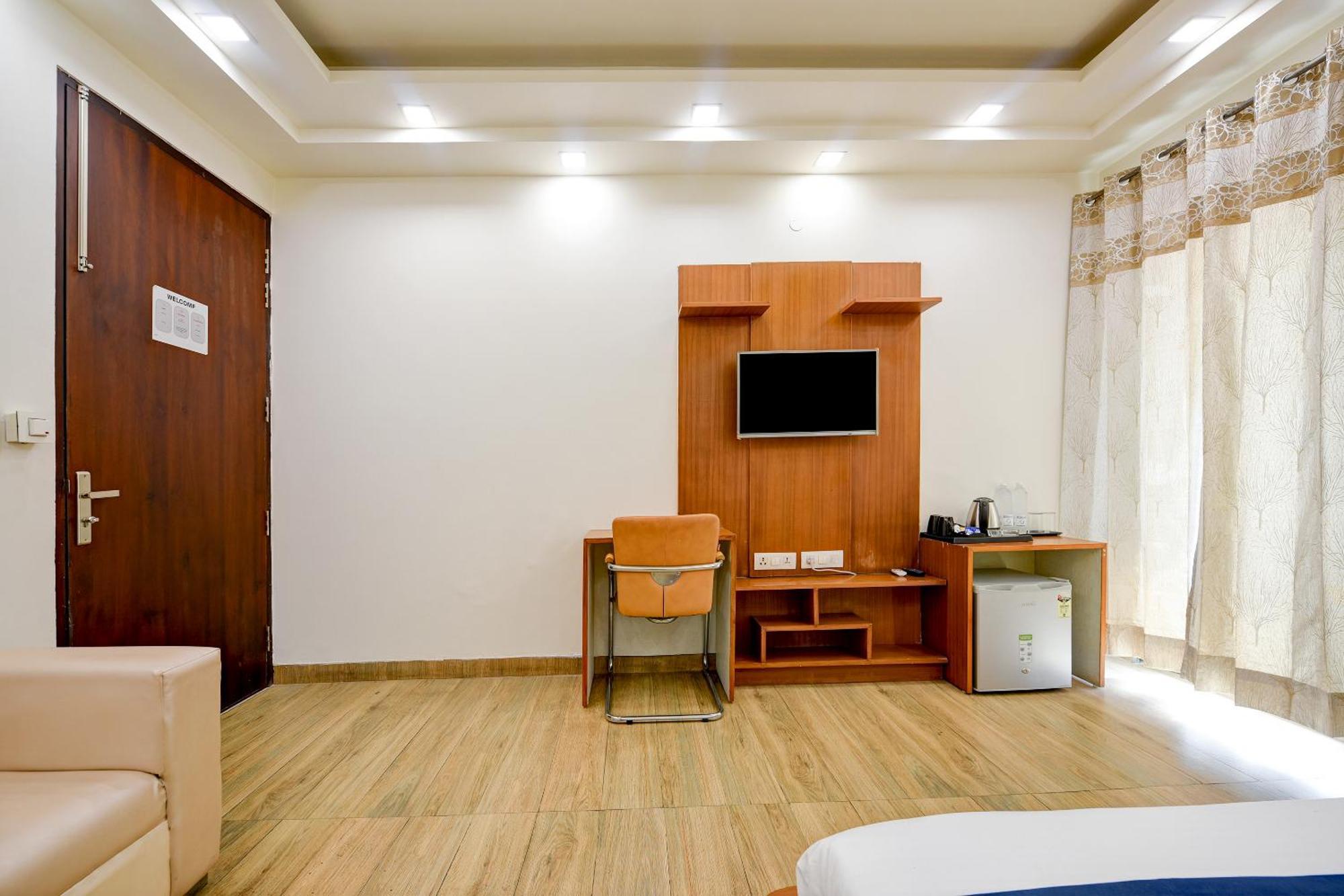Hotel Leaf 9 Boutique, Near Golf Course Road And Galleria Market Gurgaon Ngoại thất bức ảnh