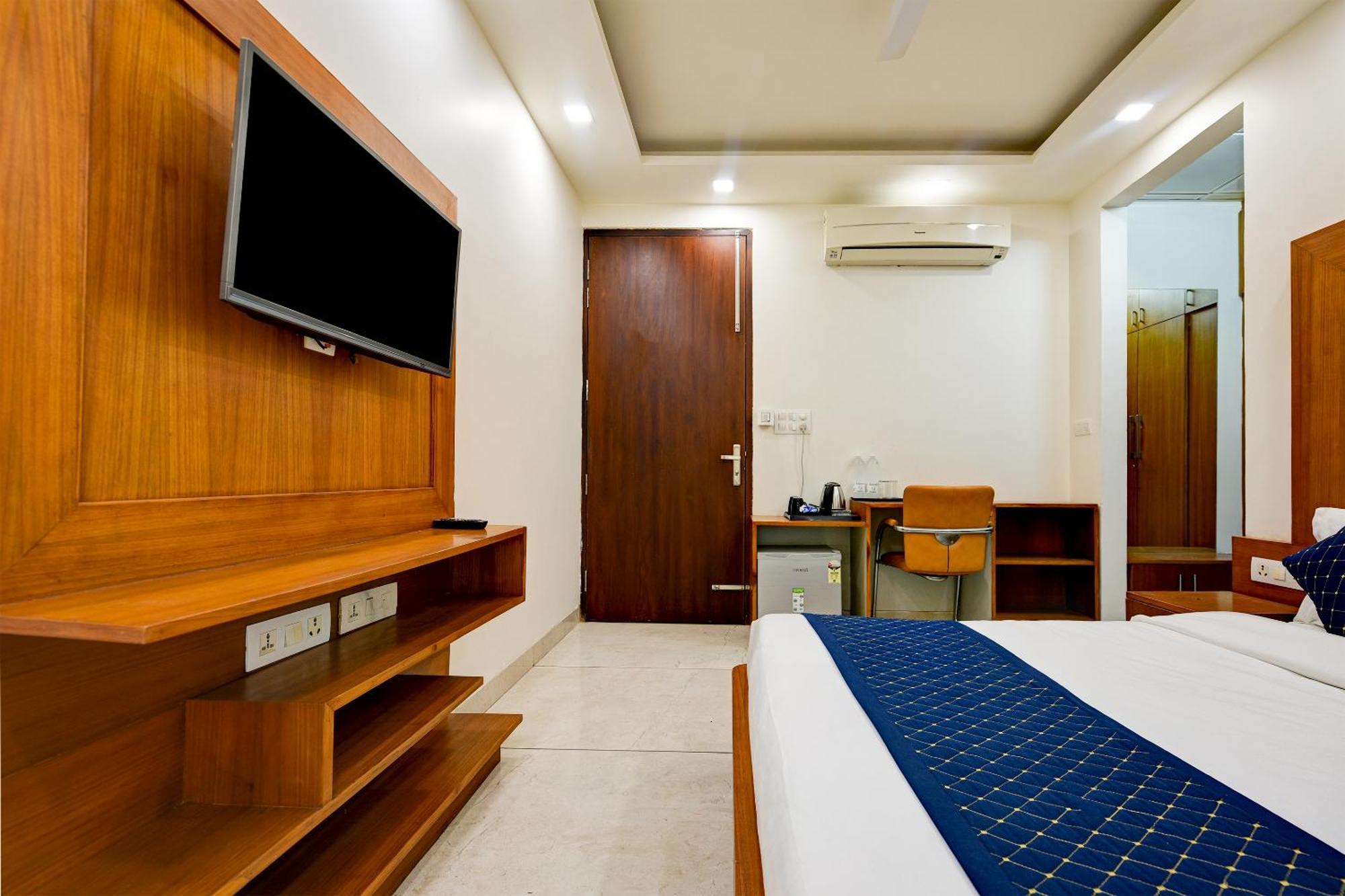 Hotel Leaf 9 Boutique, Near Golf Course Road And Galleria Market Gurgaon Ngoại thất bức ảnh