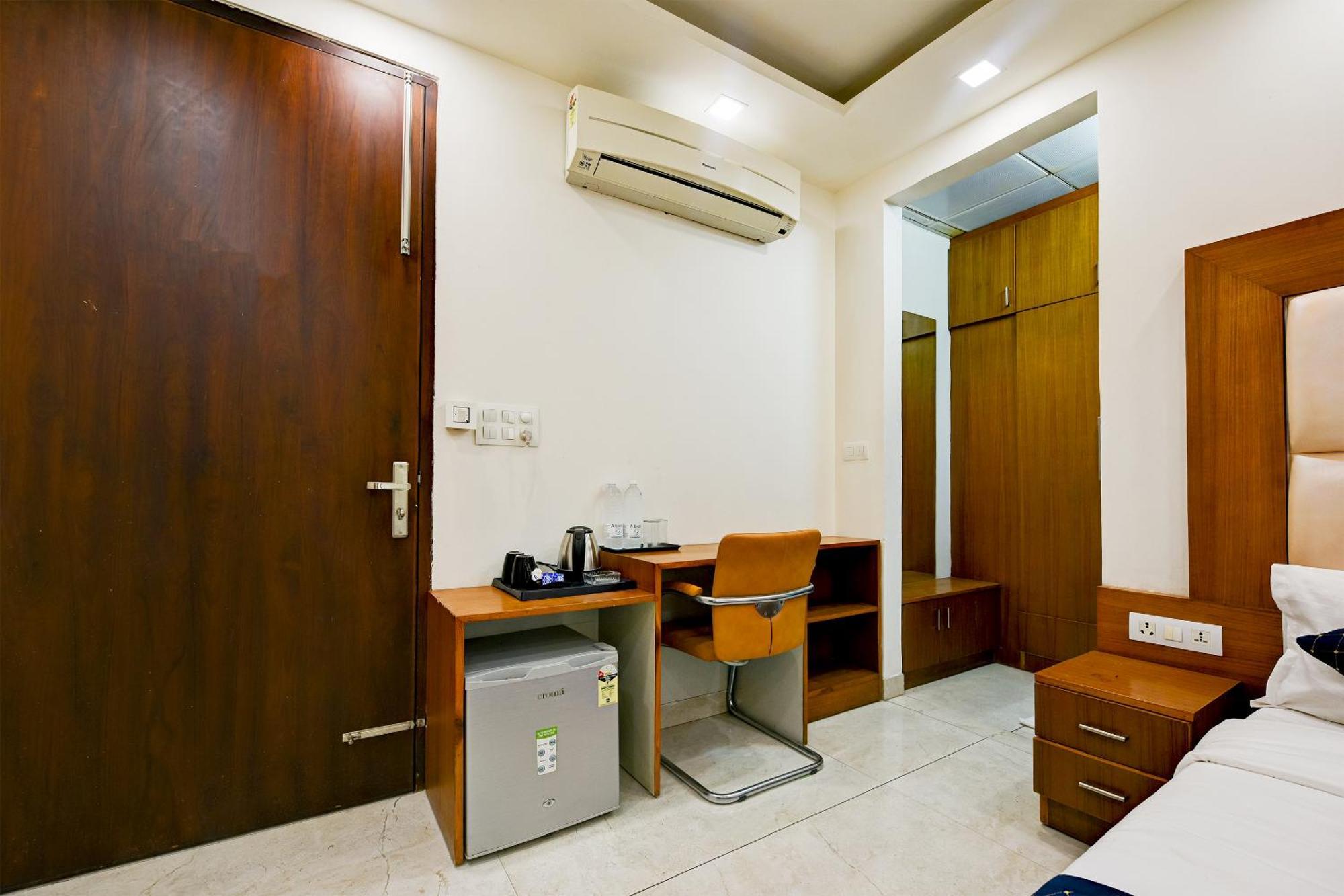 Hotel Leaf 9 Boutique, Near Golf Course Road And Galleria Market Gurgaon Ngoại thất bức ảnh