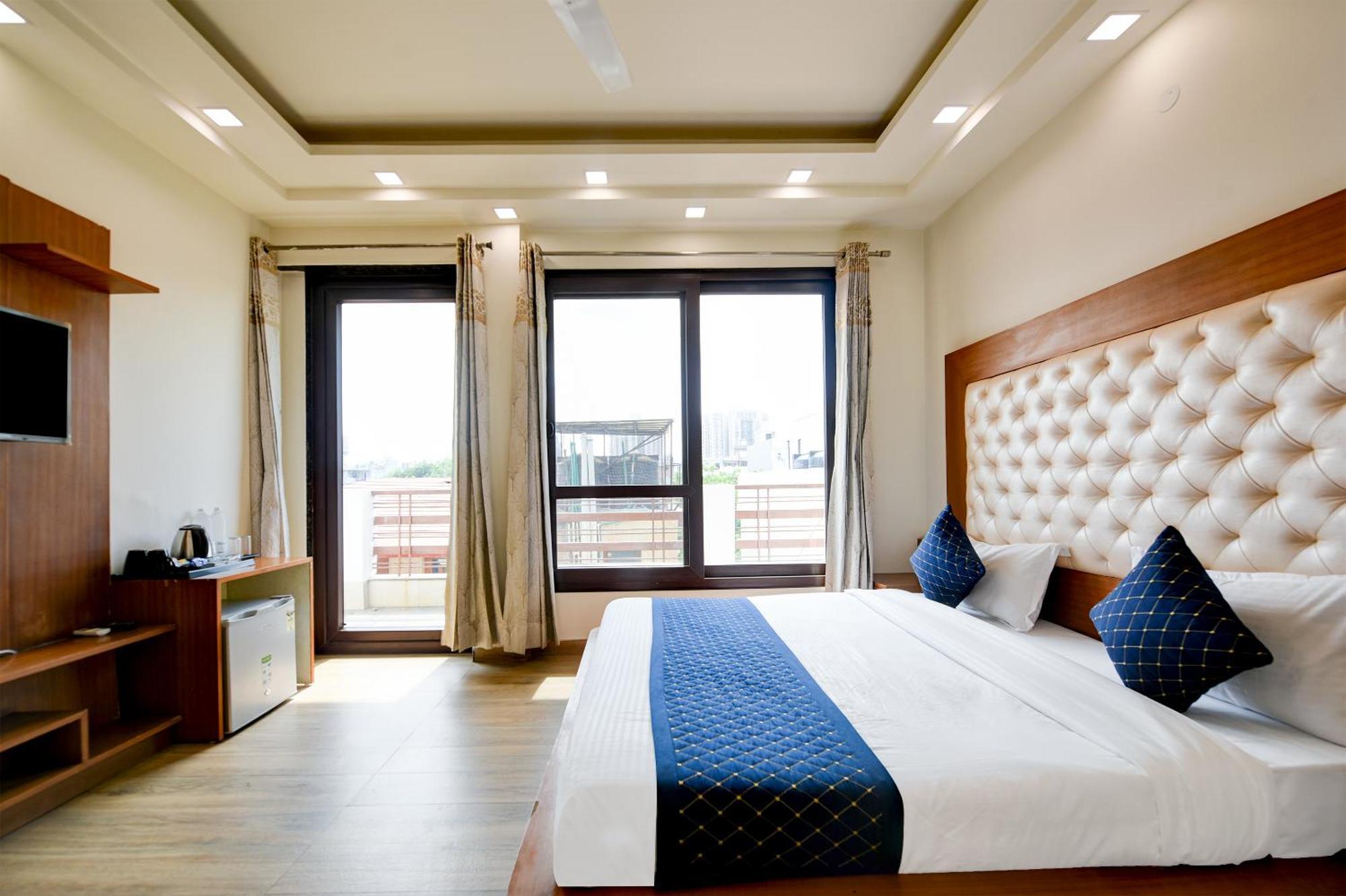 Hotel Leaf 9 Boutique, Near Golf Course Road And Galleria Market Gurgaon Ngoại thất bức ảnh
