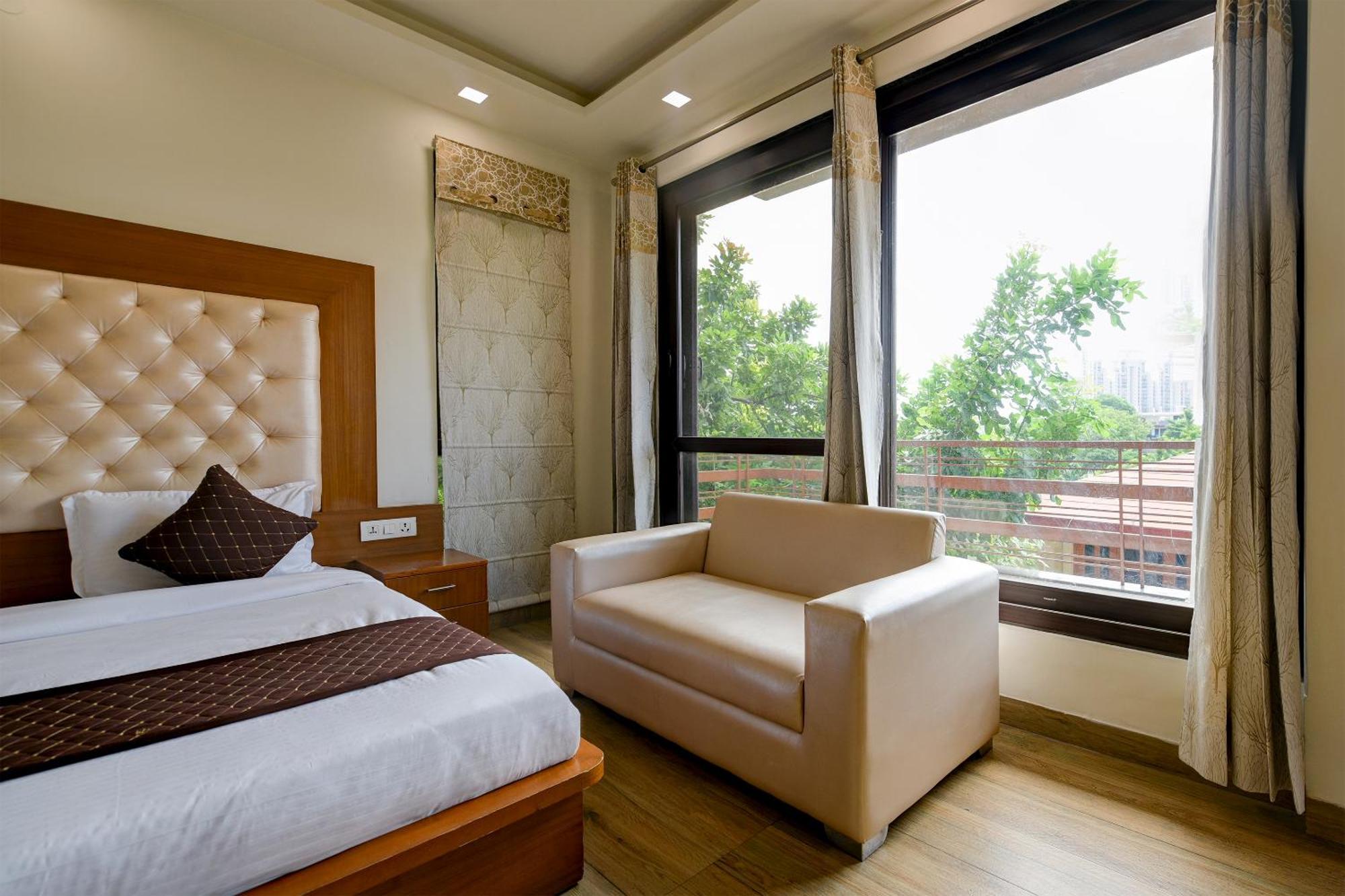 Hotel Leaf 9 Boutique, Near Golf Course Road And Galleria Market Gurgaon Ngoại thất bức ảnh