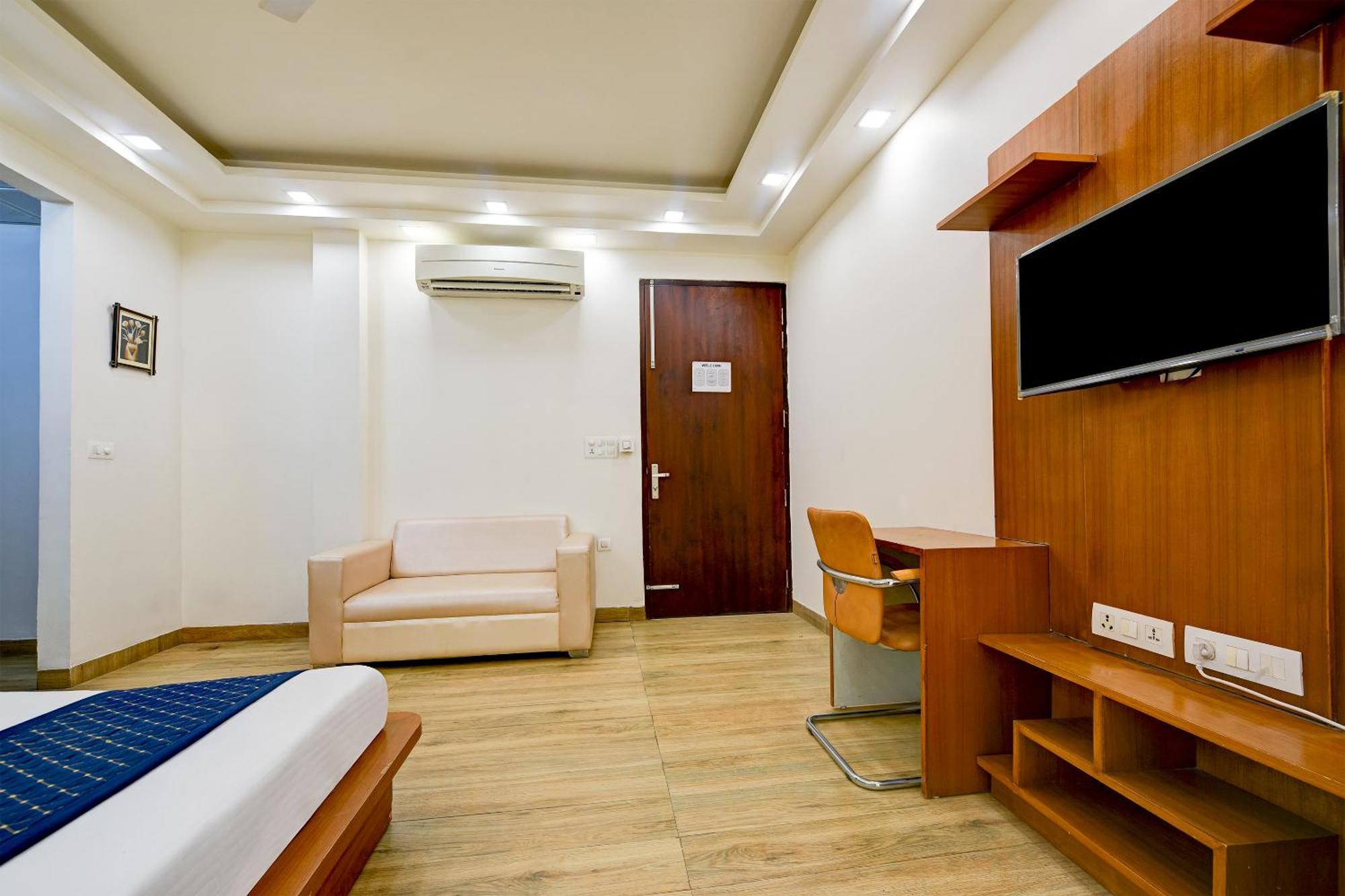 Hotel Leaf 9 Boutique, Near Golf Course Road And Galleria Market Gurgaon Ngoại thất bức ảnh
