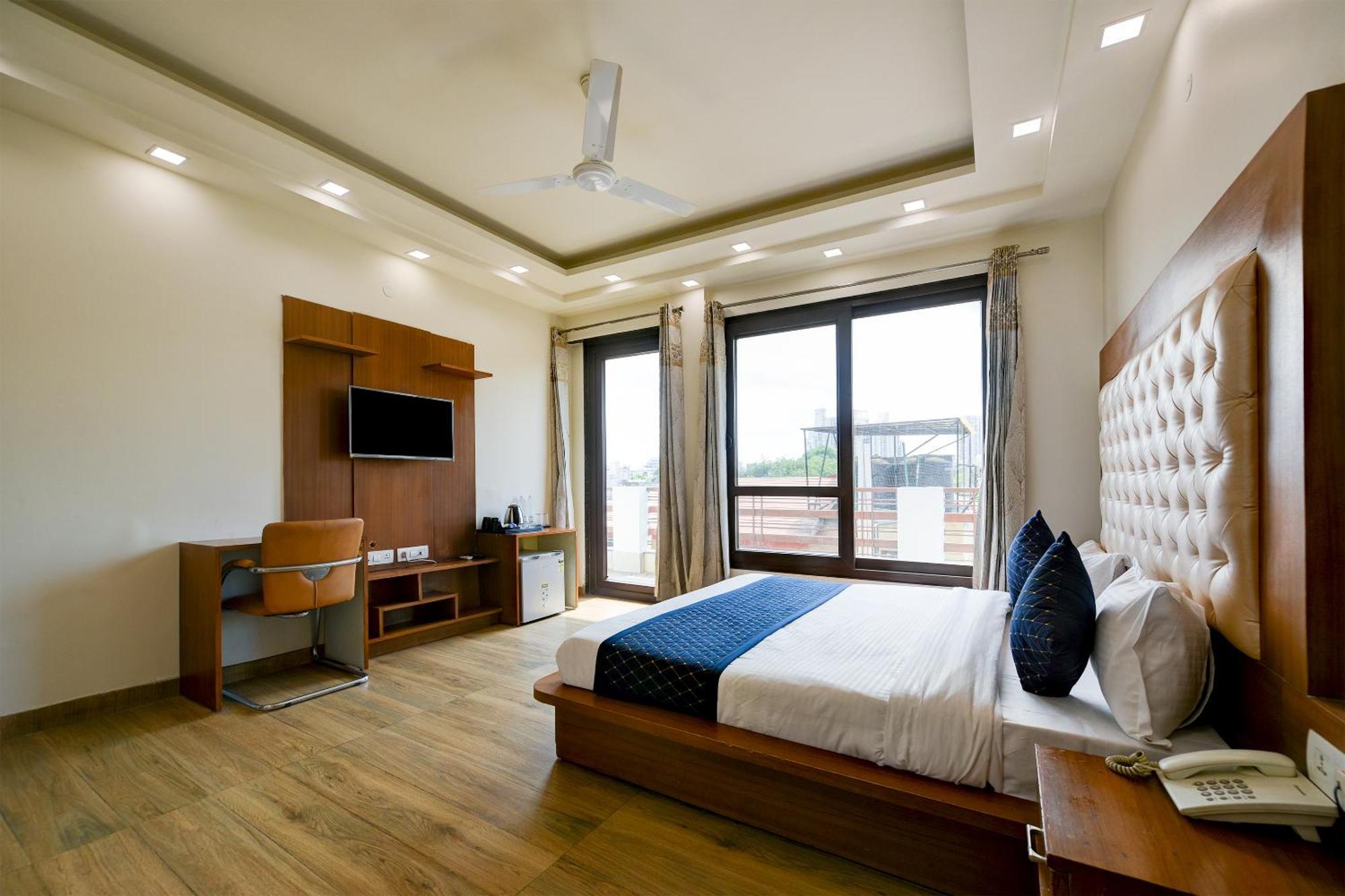 Hotel Leaf 9 Boutique, Near Golf Course Road And Galleria Market Gurgaon Ngoại thất bức ảnh