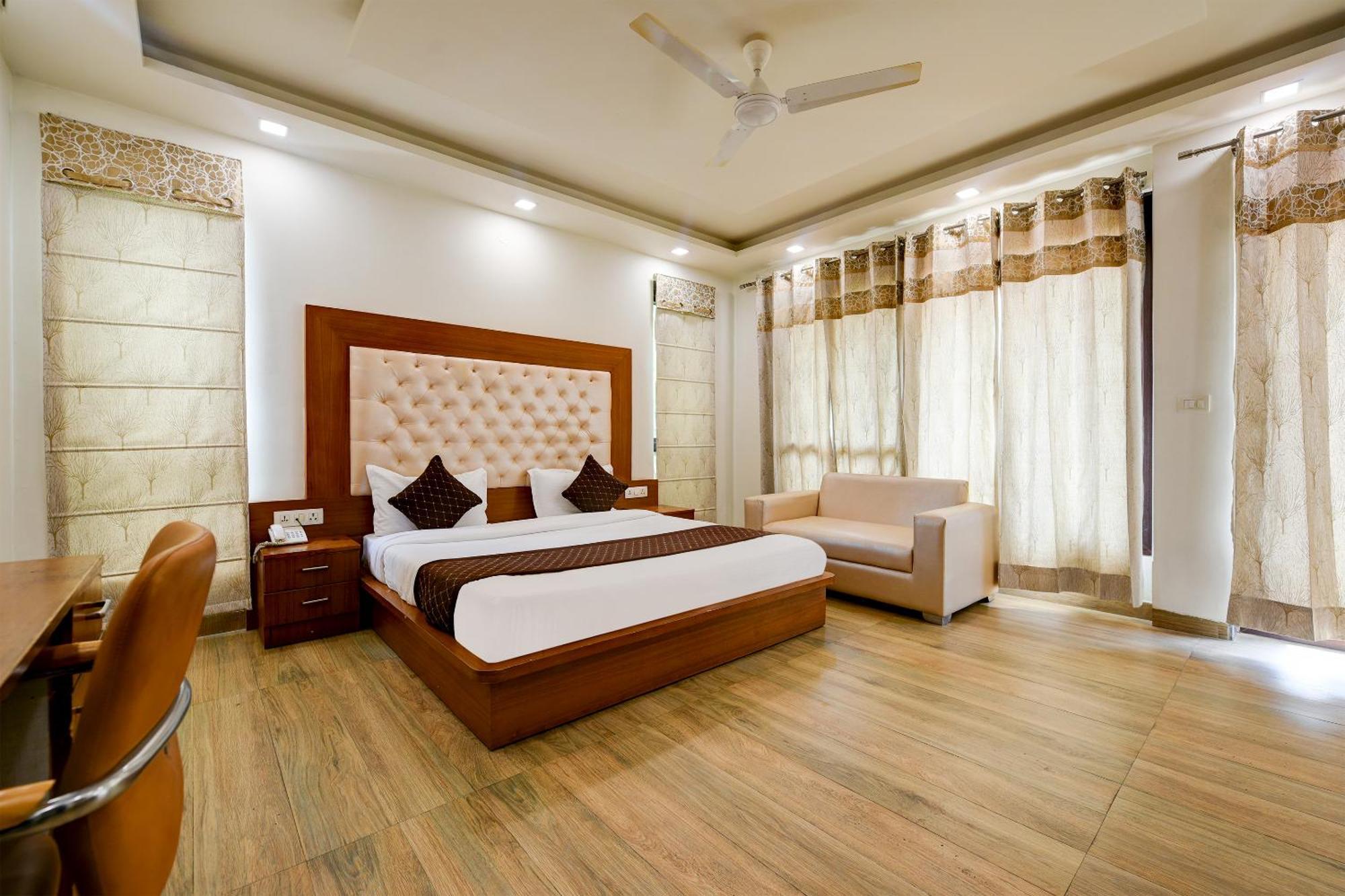 Hotel Leaf 9 Boutique, Near Golf Course Road And Galleria Market Gurgaon Ngoại thất bức ảnh