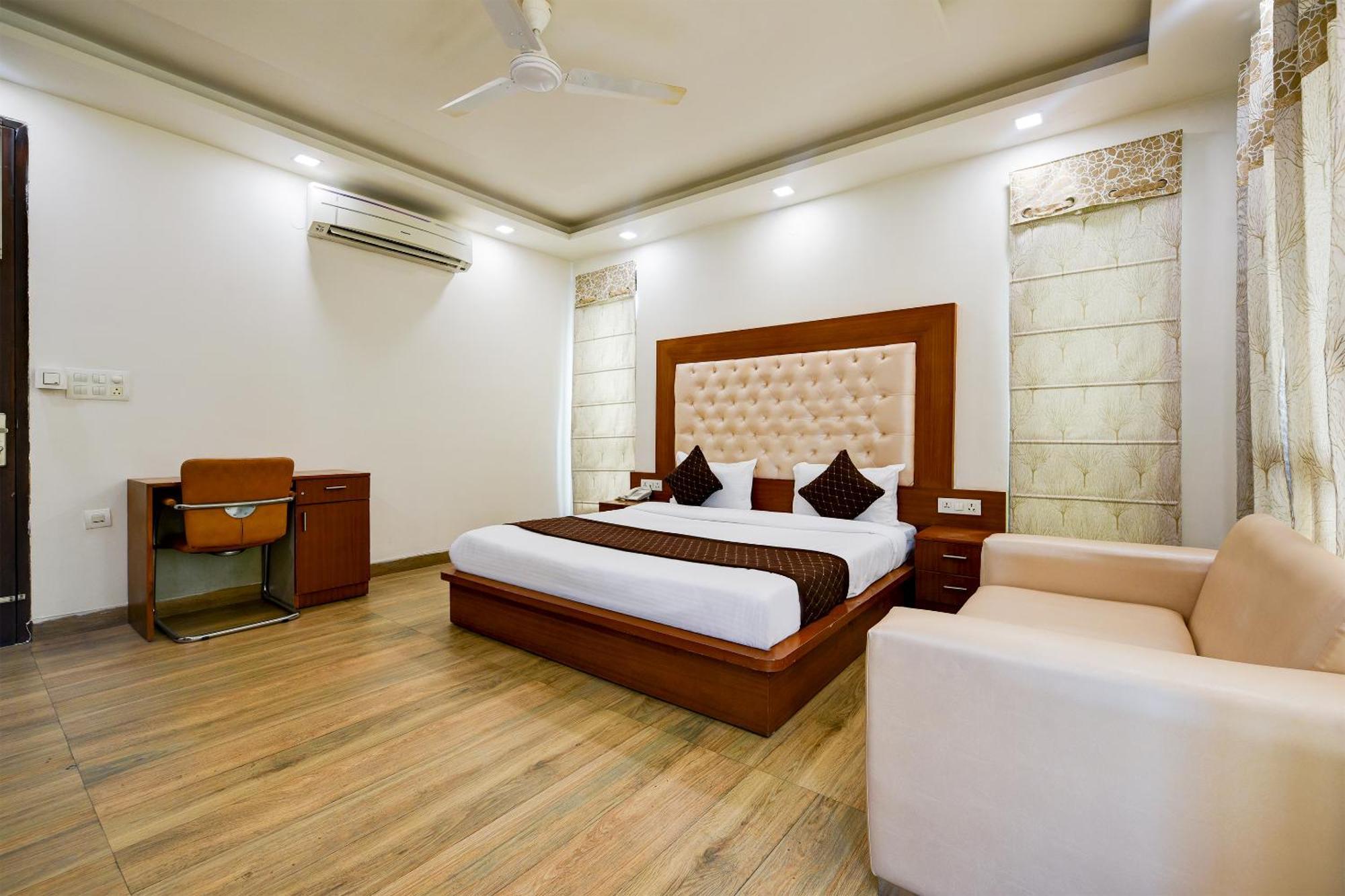 Hotel Leaf 9 Boutique, Near Golf Course Road And Galleria Market Gurgaon Ngoại thất bức ảnh